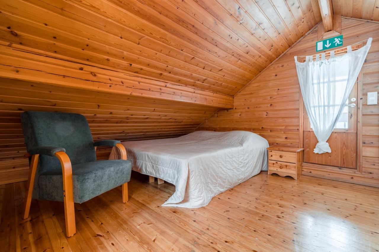 Lomaperkkiö Cottages Kajana Eksteriør bilde